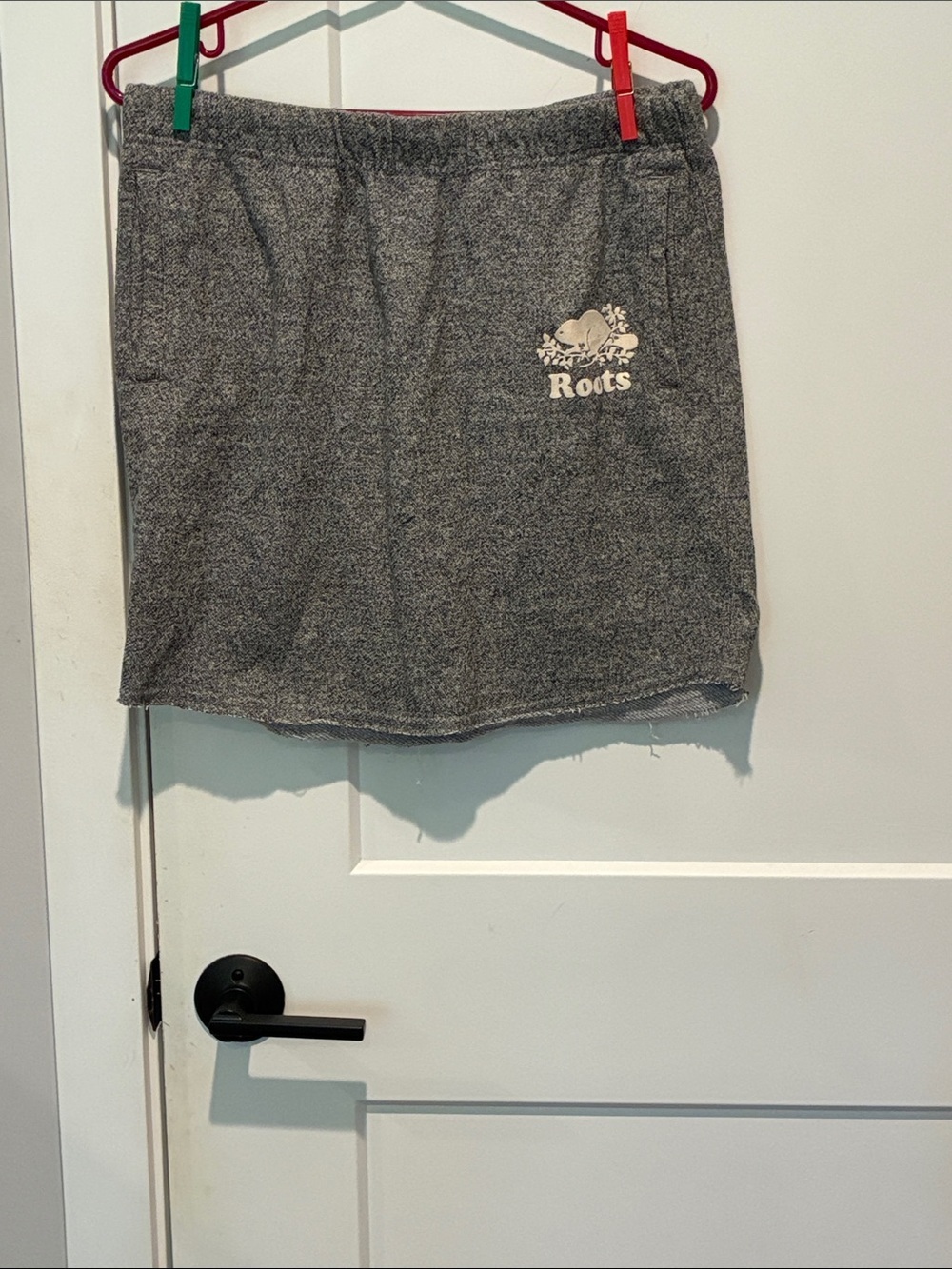 Roots Heather Gray Mini Skirt with Logo. B31